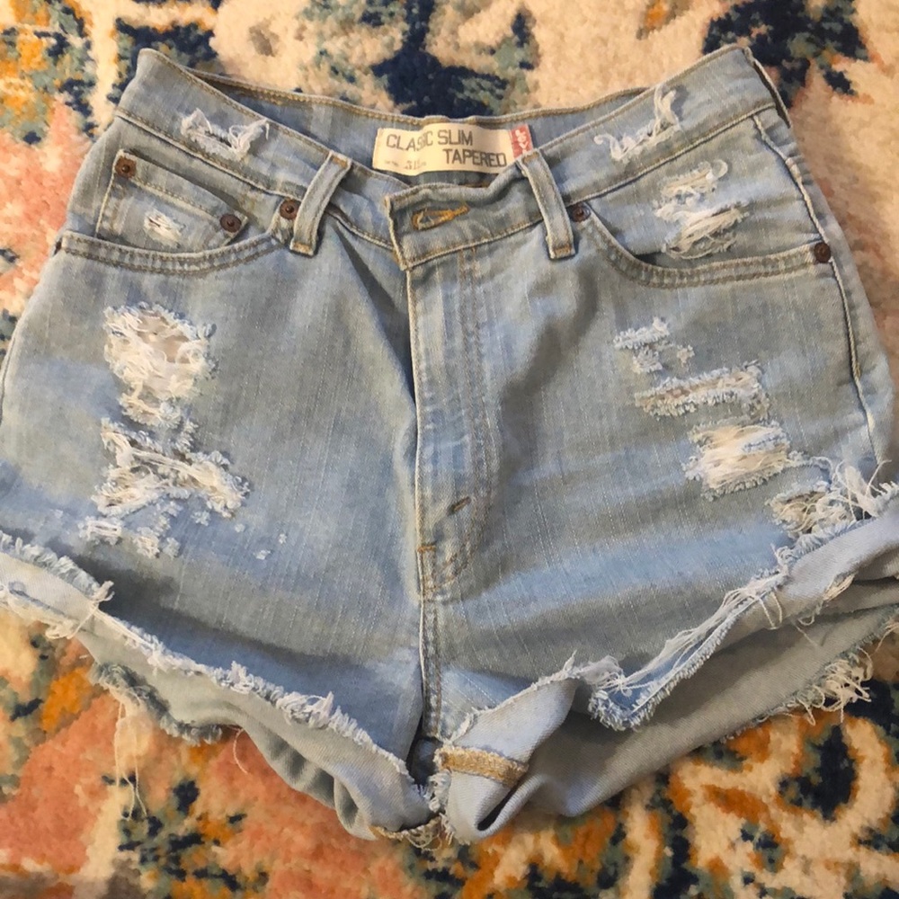 Women’s Levi 512 Distressed Jean Shorts
